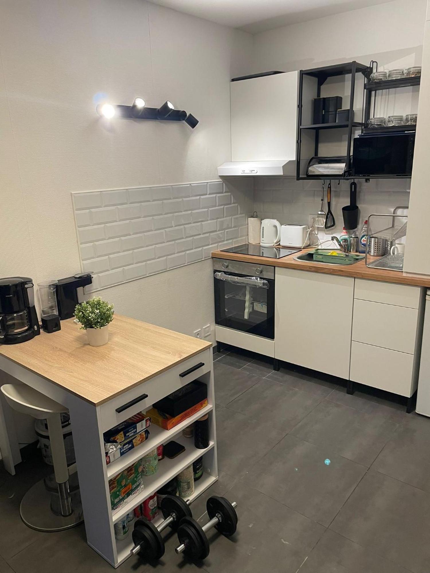 One Bedroom Fully Equipped Apartment With Terrace 布鲁塞尔 外观 照片